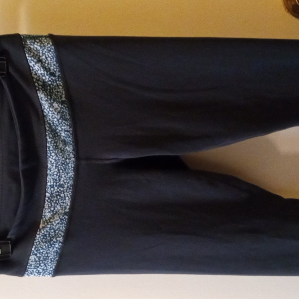 Lululemon full length workout pants reversible on both sides